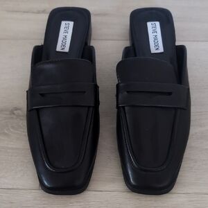 STEVE MADDEN | Women's Black Slip on Square Roe Mules Flat Loafers NWOT